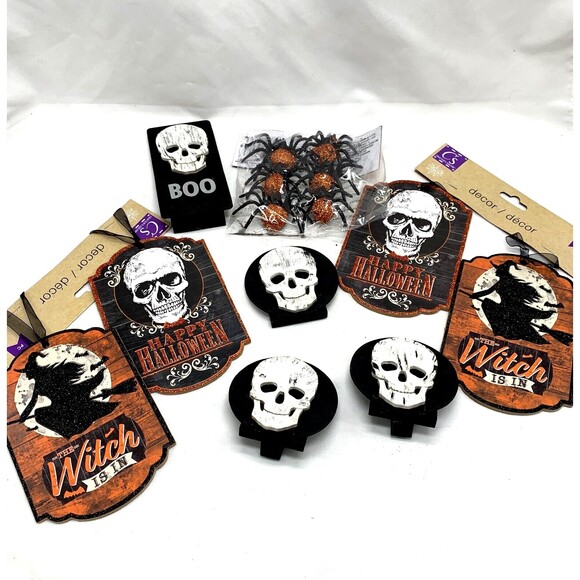 Halloween Decor Lot Skulls Witch Spiders Spooky Party - Picture 1 of 5